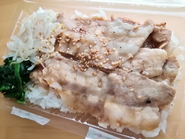七輪焼肉弁当 蓮桜（REN&ndash;OU） - 弘前（弁当）の写真