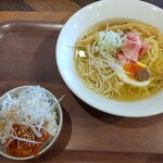 ベスパ食堂 - 白（塩）ラーメン