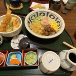 会席料理 寿松庵 - 2021年6月。冷やし花そば1000円とミニ天丼350円。