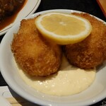 Guriru Sankatei - ハンバーグとクリームコロッケ定食　1,700円
                        クリームコロッケのアップ