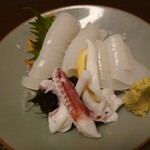 Sushi Dainingu Sazanami - 赤いか刺身