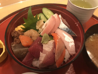 和食たかはし - ランチ海鮮丼