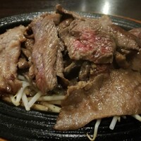 大井町銭場精肉店 - 複数の部位が入っています。