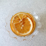 信濃屋 - ひと晩お水に浸けたオレンジ