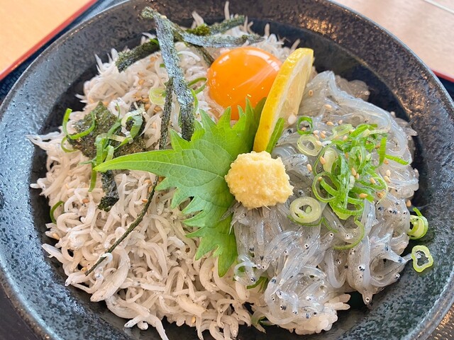 しらす丼が有名なお店 By Humptydumpty3 みのり家 みのりや 白浜の宮 魚介料理 海鮮料理 食べログ しらす丼が有名なお店 By Humptydumpty3 みのり家 みのりや 白浜の宮 魚介料理 海鮮料理 食べログ