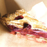 ダコタ ラスティック テーブル - 