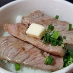 塩そば専門店 桑ばら - 本鮪のカマトロステーキ丼と本鮪中トロ出汁の塩かけそば