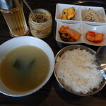 韓国家庭料理 茶々 - セットのご飯とスープ