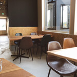 豆玄 - 四人がけテーブル