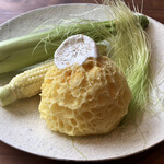 Fujiya 1935 - 気泡をたくさん含ませたトウモロコシのパン