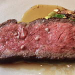 Fujiya 1935 - 北の里自然牛　ピミエントパドロンとアーモンド