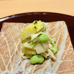 おみ乃 - ・伊達鶏、ヤングコーンのずんだ和え