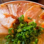 豚骨ラーメン まる 安 赤嶺 ラーメン 食べログ