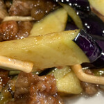 中国料理 峨嵋山 - 熱々で食べるのに注意です