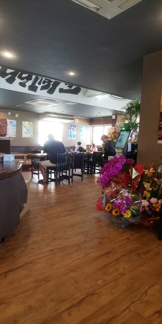 豚骨ラーメン まる 安 赤嶺 ラーメン 食べログ