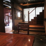 Kyouto Ichinoden Honten - 一階から二階へ