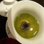 東麻布 逢坂  - トリュフものってます