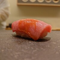 鮨 なんば 日比谷 - 中トロ