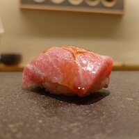 鮨 なんば 日比谷 - 大トロ