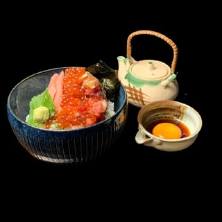 平日限定ランチ 海鮮丼 1 300 税サ込 7月1日 販売開始 個室割烹 寿司北大路 品川店 品川 寿司 食べログ 平日限定ランチ 海鮮丼 1 300 税サ込 7月1日 販売開始 個室割烹 寿司北大路 品川店 品川 寿司 食べログ