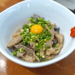 スタミナ苑 - 塩味のモツ煮込み　柚子胡椒で