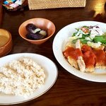 ヒーリングカフェしぐさ - ランチ･ポークカツレツ（2021.5）