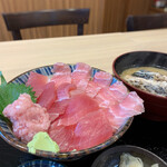 大船海鮮食堂 魚福 - まぐろ丼