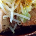 ゴールデンファイブヌードル - 豚