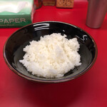 豚骨醤油ラーメン 王道家 - 半ライス