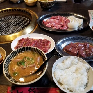 焼肉菜包・朴然_0