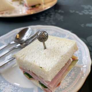 ティールーム 茶円_1