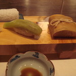 草食草堂 ろくだい - 鱧の蒸し寿司と茄子の寿司