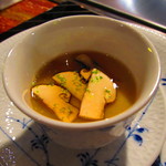 横浜うかい亭 - 松茸のフラン