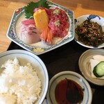 魚瀧 - (料理)鮪中おち定食