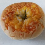 German Bakery - ガーリック枝豆パン