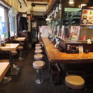 香港雲呑専門店 賢記_2