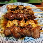 Chiyuu Hachi - 焼鳥まぜて5本(380円)