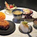 仁修樓 - 前菜盛り合わせ