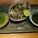 味人 - 鮑(焼き)左側肝バター、右側は肝醤油 予約して仕入れて貰いました。