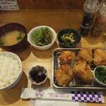 からあげ食堂 中川家 - 