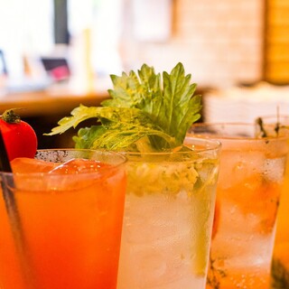 考慮到海鮮搭配的調味酸酒