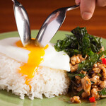 닭고기 가파오 라이스 (태국 쌀 또는 효소 현미)