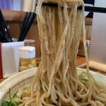 中華蕎麦 春馬 - 麺リフト⤴️