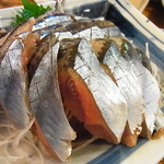磯丸水産 - 秋刀魚刺身(380)は脂がノリノリであった