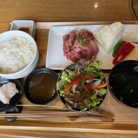 焼肉の龍園 小倉本店 - 