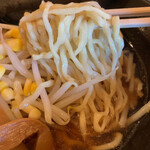 メンクラブ タマムラベース - 麺