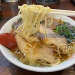 水戸中華そば むじゃき食堂 - 麺も好きなタイプに近いです。