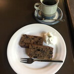 喫茶 吉野 - フルーツケーキとブレンドコーヒー