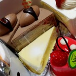 パティスリーノエル - 生チョコケーキ　３４０円　+　チーズケーキ　３１０円　+　ラ・フィーユ　３３０円