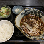 Chuugoku Shisem Menhanten Ittou - 麺定食(台湾ラーメン)❗️